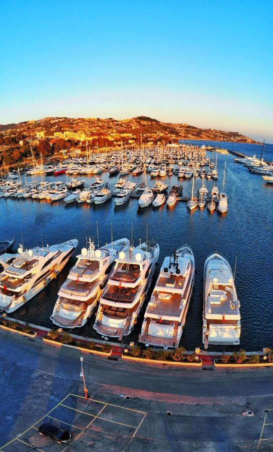 Da Mariella Case Vacanza - Bilocale Sunset Vista Mare Sanremo Exteriör bild